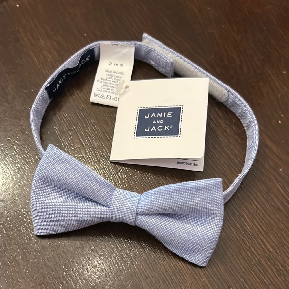 Janie and Jack Spring Chambray Blue Cotton Oxford Bowtie